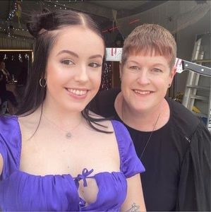 Meet your Posher, Andrea